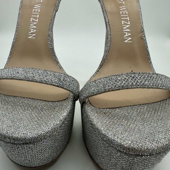 STUART WEITZMAN Tall Mettalic Heels. - Picture 6 of 15
